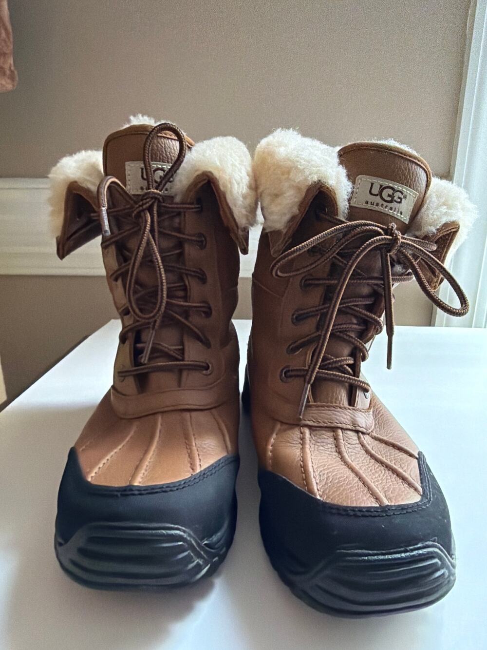 UGG Adirondack II Waterproof Snow Boots Brown Leather Size 7